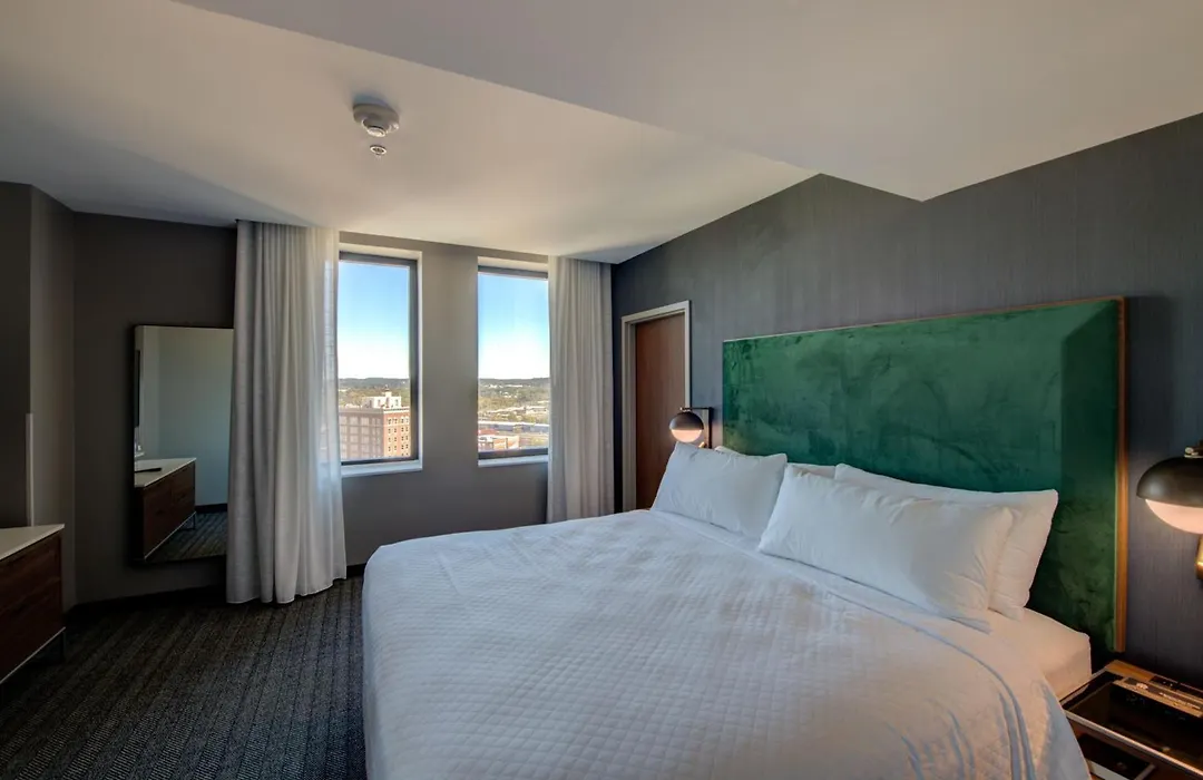 The Threefoot Hotel, Meridian, A Tribute Portfolio Hotel-1